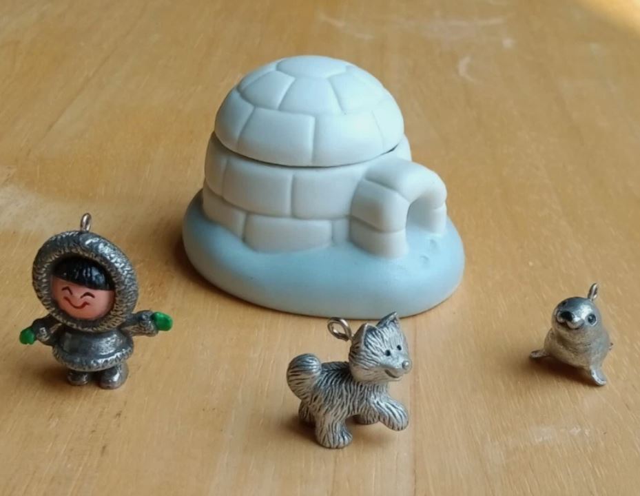 2000 Frosty Friends - Complement - Igloo Set